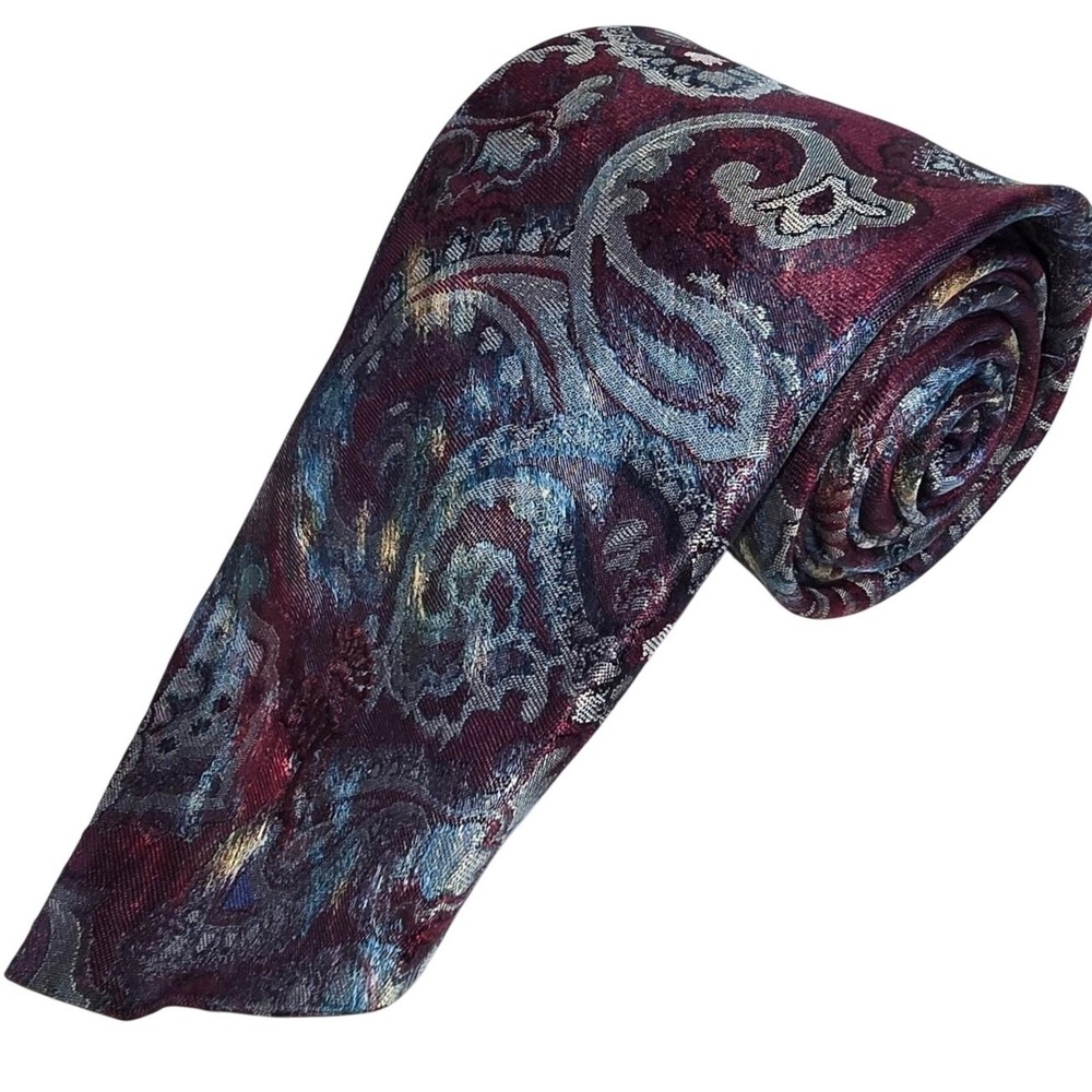 VINTAGE Countess‎ Mara Blue Purple Paisley Neck Tie